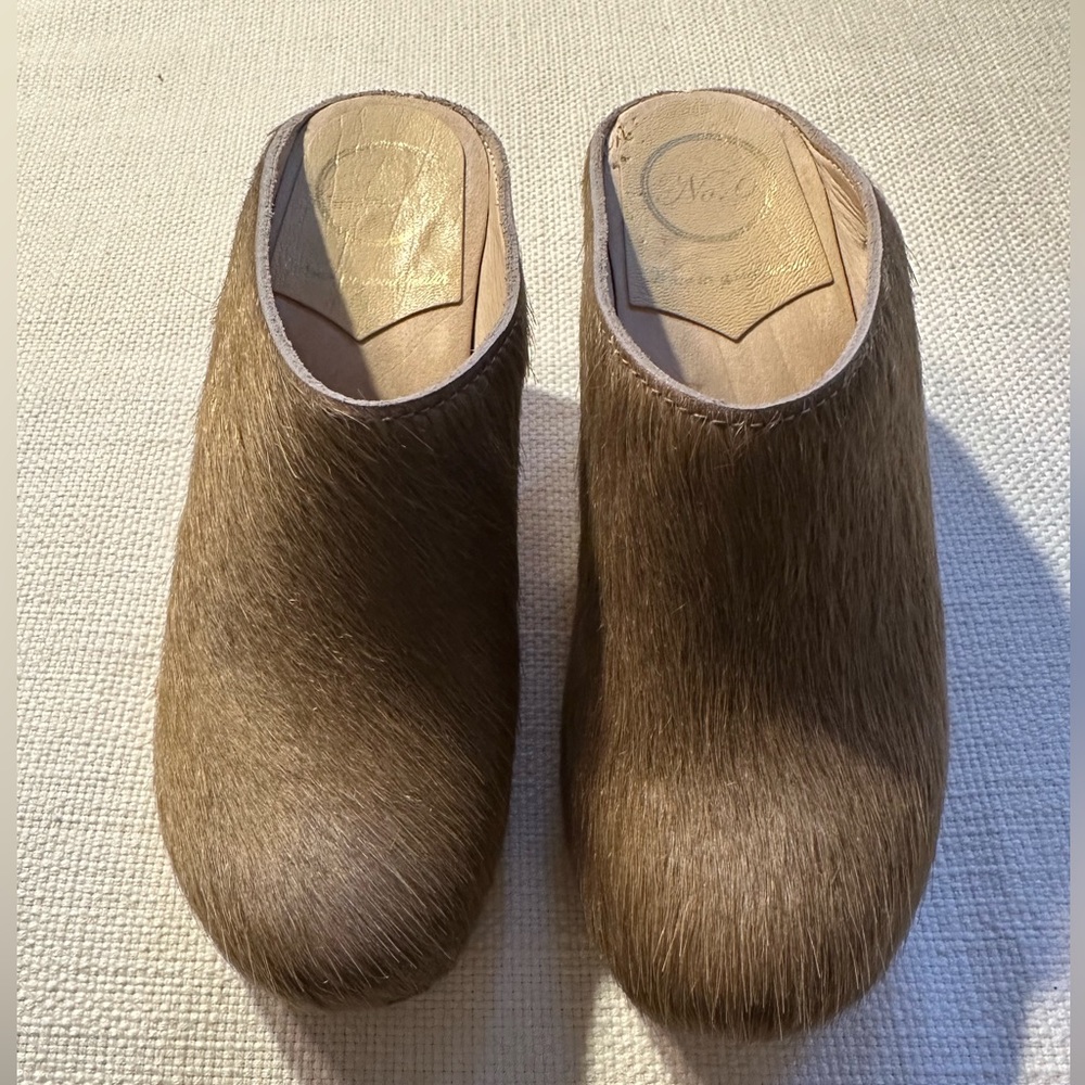 No. 6 Store Pony Hair Wedge clog sz 36